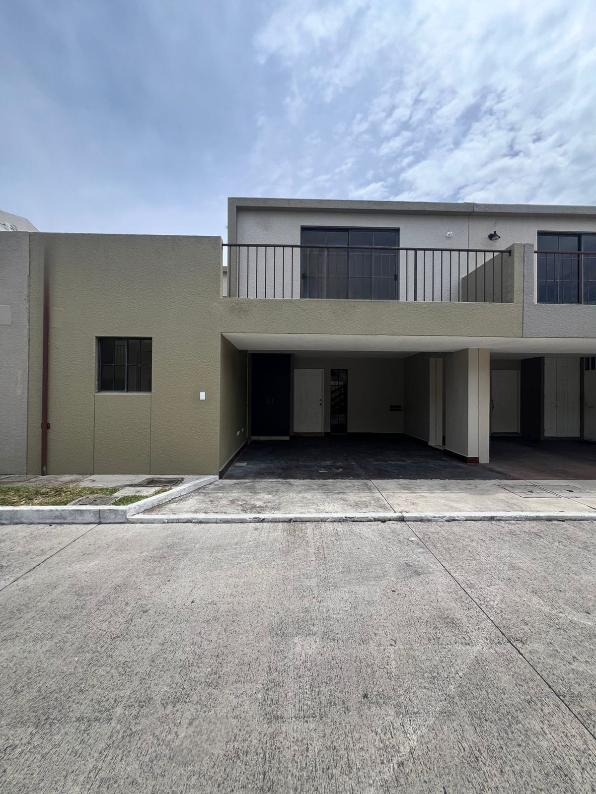 casa en venta Carretera a San Jose Pinula, residenciales Villa de Pinabetes